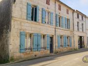 Vente Maison 7 pièces 230 m2 Taillebourg