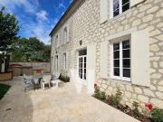 Vente Maison 7 pièces 240 m2 Saintes