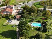 Vente Maison 7 pièces 288 m2 Saint Amant de Boixe