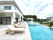 Vente Maison 7 pièces 340 m2 Carry le Rouet