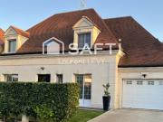 Vente Maison 7 pièces 340 m2 Ormesson sur Marne