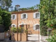 Vente Maison 7 pièces de 240m² 13100 Saint Marc...