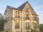 Vente Maison 8 pièces 160 m2 Lourdoueix Saint Pierre