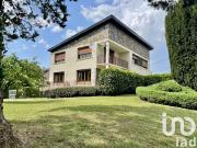 Vente Maison 8 pièces 186 m2 Attigny