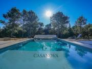 Vente Maison 8 pièces 199 m2 Nimes
