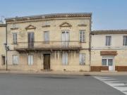 Vente Maison 8 pièces 200 m2 Saint Médard de Guizières