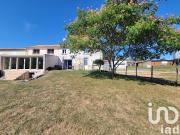 Vente Maison 8 pièces 208 m2 Saint Pierre du Chemin