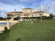 Vente Maison 8 pièces 222 m2 Cahors