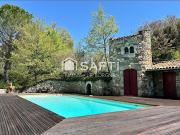 Vente Maison 8 pièces 230 m2 Castres