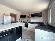 Vente Maison 8 pièces 238 m2 Halluin