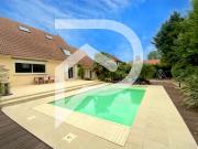 Vente Maison 8 pièces 244 m2 Lesigny