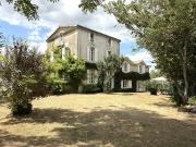 Vente Maison 8 pièces 247 m2 Riberac