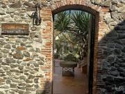 Vente Maison 8 pièces 250 m2 Six Fours les Plages