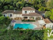 Vente Maison 8 pièces 270 m2 Roquebrune sur Argens