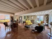 Vente Maison 8 pièces 276 m2 Vézelay