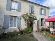 Vente maison 8 pièces Montlieu la Garde 17