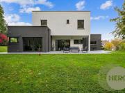 Vente Maison 9 pièces 165 m2 Montfort l'Amaury