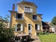 Vente Maison 9 pièces 192 m2 Ferrières en Brie