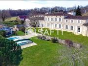 Vente Maison 9 pièces 294 m2 Angouleme