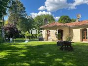 Vente Maison 9 pièces 327 m2 Barbezieux Saint Hilaire