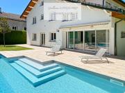 Vente Maison 9 pièces 346 m2 Oyonnax