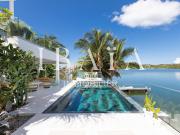 Vente Maison 9 pièces 660 m2 Saint Martin