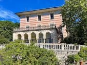 Vente Maison de bourg 20 pièces 700 m2 Villeneuve les...