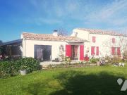 Vente Maison de bourg 5 pièces 122 m2 Saint Just Luzac