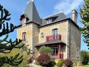 Vente Maison de bourg 8 pièces 216.7 m2 Carolles