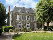 Vente Maison de ville 12 pièces 310 m2 Chateau gontier Vente Maison de ville 12 pièces 310 m2 Chateau gontier