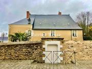 Vente Maison de ville 14 pièces 240 m2 Chateau gontier