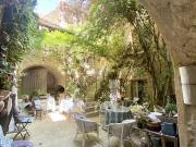 Vente Maison de ville 14 pièces 700 m2 Lourmarin