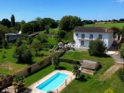 Vente Pavillon 6 pièces 184.76 m2 Chef Boutonne