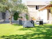 Vente Propriété 10 pièces 330 m2 Sainte Cécile les Vignes