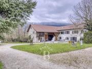 Vente Propriété 11 pièces 341 m2 Saint Genis Pouilly