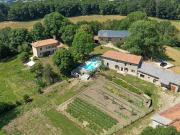 Vente Propriété 16 pièces 590 m2 Figeac