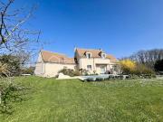 Vente Propriété 6 pièces 209.99 m2 Saint Maurice...