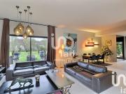 Vente Propriété 7 pièces 150 m2 Saint Cyr sur Loire