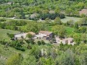 Vente Propriété 7 pièces 240 m2 Céreste