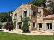 Vente Propriété 7 pièces 250 m2 Pernes les Fontaines