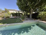 Vente Propriété 8 pièces 207 m2 Arles