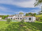 Vente Propriété 8 pièces 250 m2 Plan de la Tour Vente Propriété 8 pièces 250 m2 Plan de la Tour