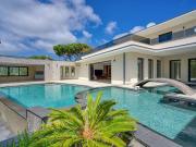 Vente Villa 8 pièces 285 m2 Sainte Maxime