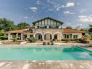Vente Propriété 8 pièces 360 m2 Biarritz