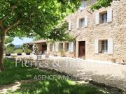 Vente Propriété 9 pièces 255 m2 Roussillon