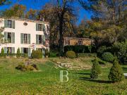Vente Propriété 9 pièces 260 m2 Valensole