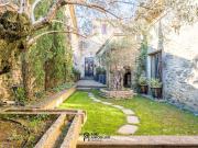 Vente Propriété 9 pièces 377 m2 Uzès