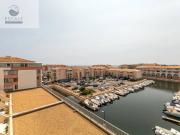 VENTE STUDIO CABINE VUE MER ET MARINA AU DERNIER ETAGE...