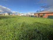 Vente terrain de 610m2 constructible, semi viabilisé