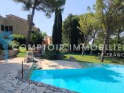 Vente Villa 10 pièces 261 m2 Nimes